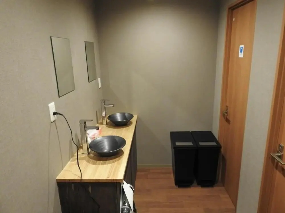 bnb+ Tokyo Tamachi - Hostel