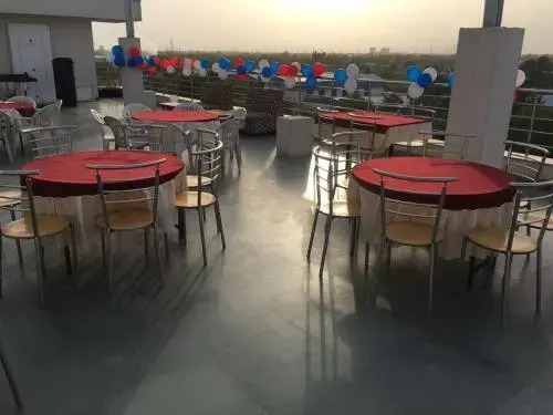 Hotel Sky Inn by OYO Rooms