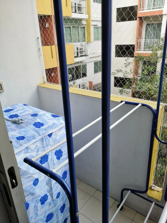 Comfy Deluxe One Bedroom