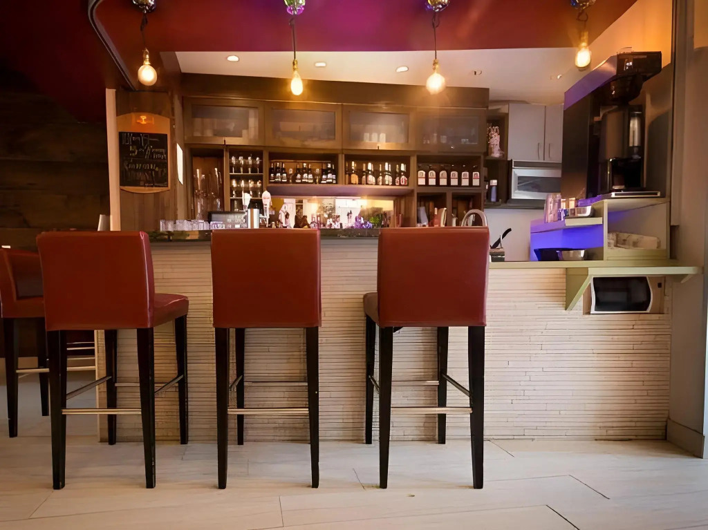 Samesun Montreal Hotel & Hostel