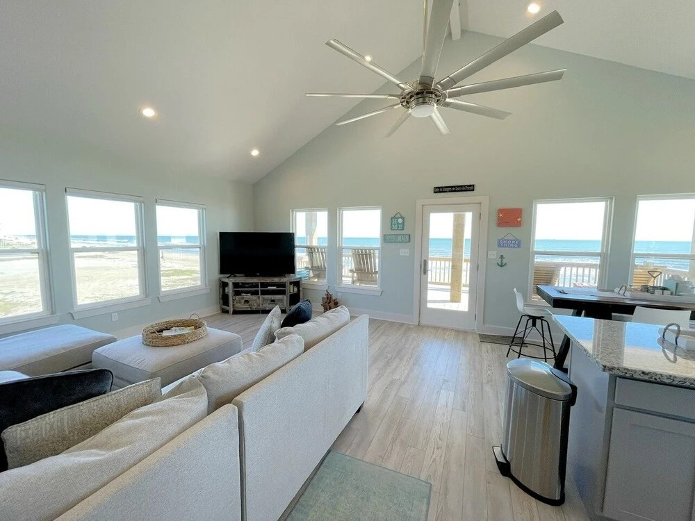 The Shore House 3 Bedroom Home by RedAwning