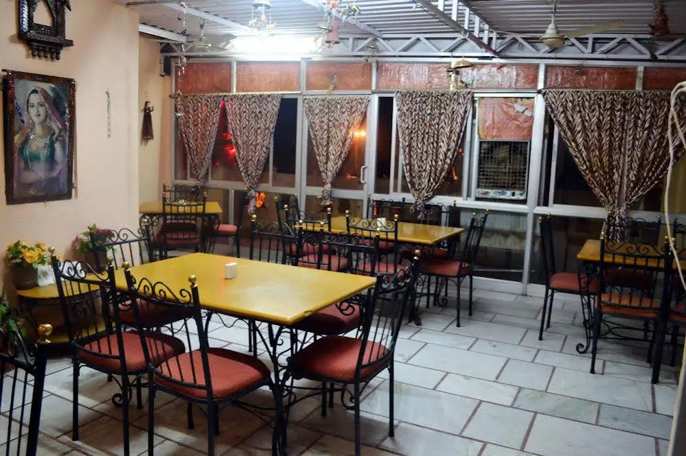 Vista Rooms at Hanuman Mandir