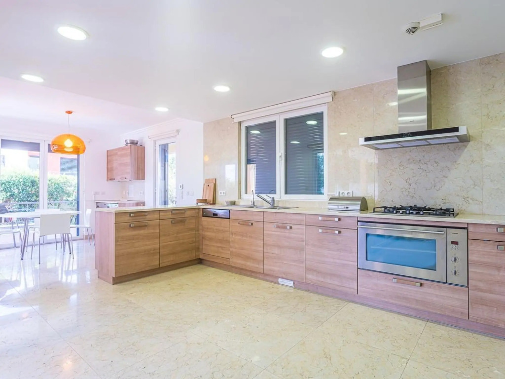 Villa Belga Queen
