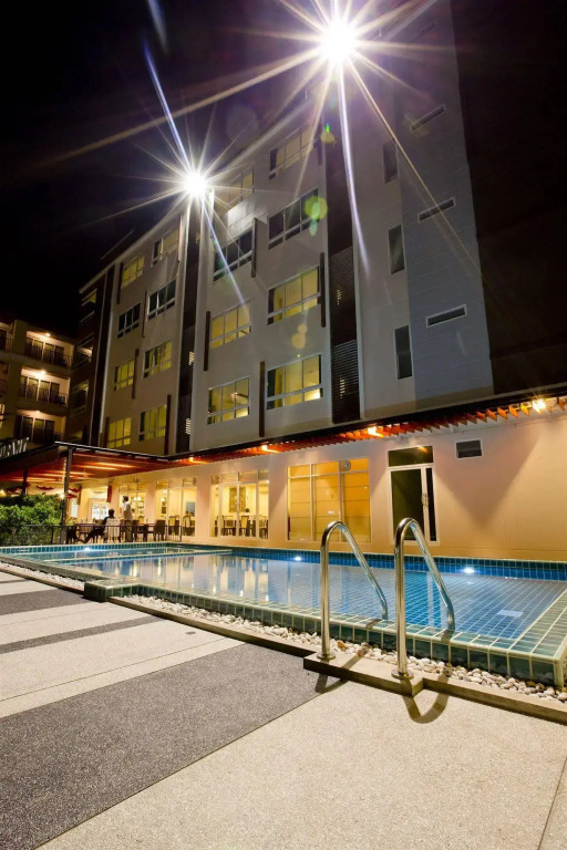 Sinsuvarn Airport Suite Hotel