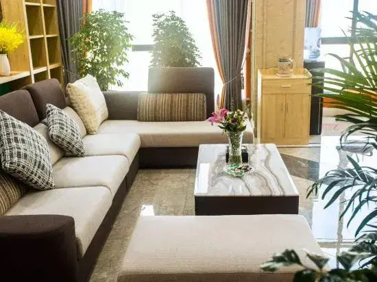 Yafeng Hotel (Xinyang Libao Square Wanxiangcheng Branch)