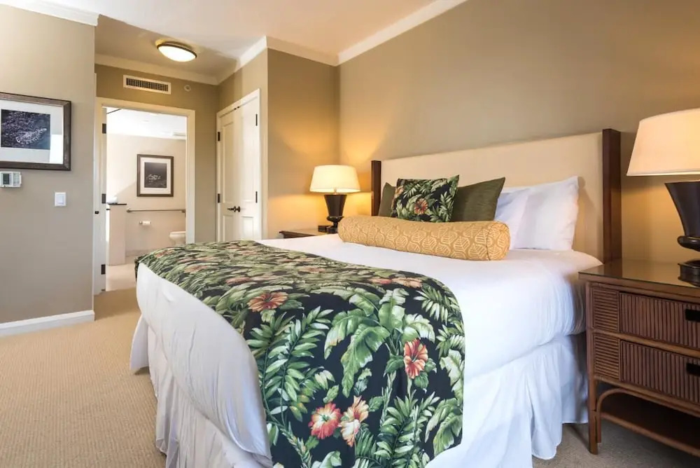 Honua Kai 2 Free Cars KBM Resorts Mountain and Ocean Views 2 Units, 5 Bedrooms HK Ml-3553