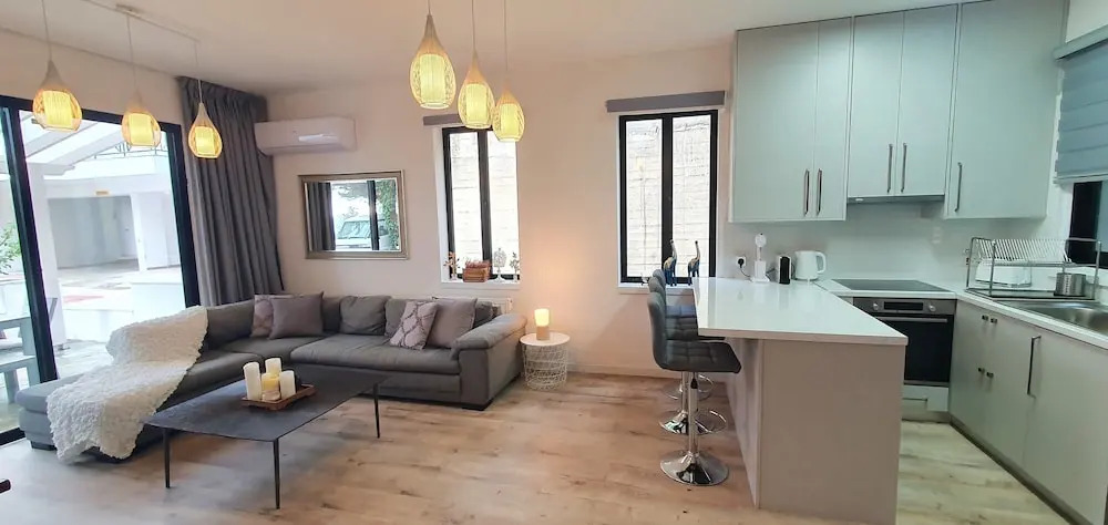 Phaedrus Living Maisonette Platres