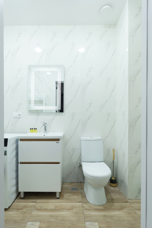 Bright 1BR apartment in Avlabari
