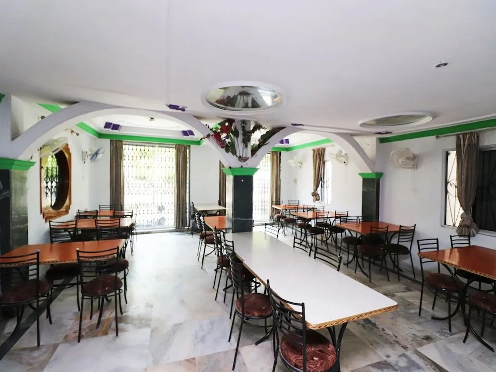 Spot on 43882 Hotel Jeevak International