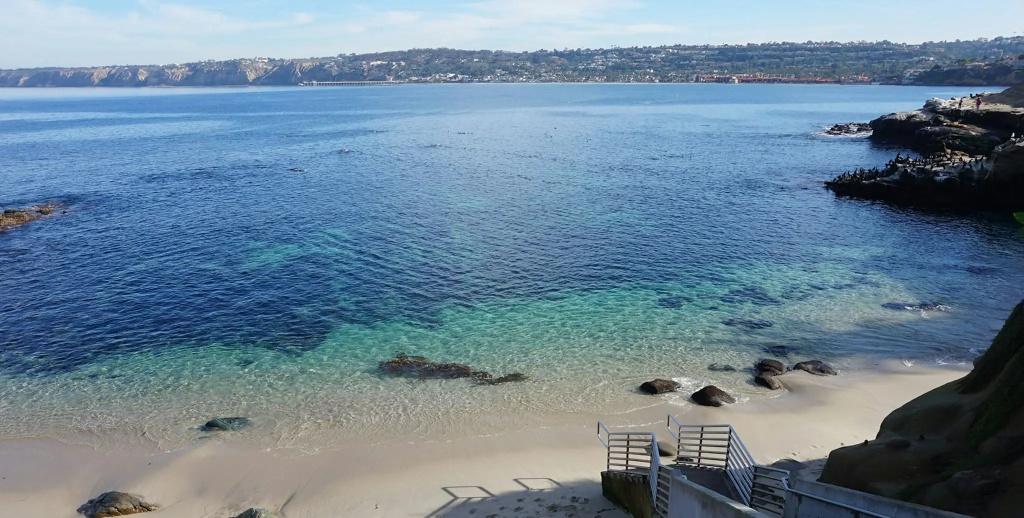 La Jolla Cove Suites