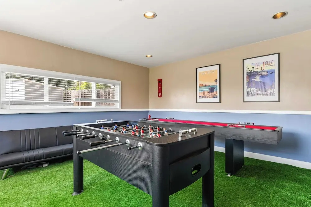 Point Loma Home w/ Putting Green, Firepit + Game Room & Beach Access Zola Street by Avantstay
