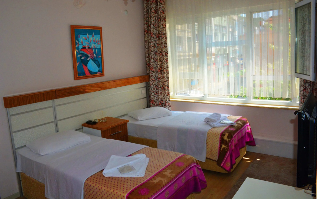 Hotel Ülke