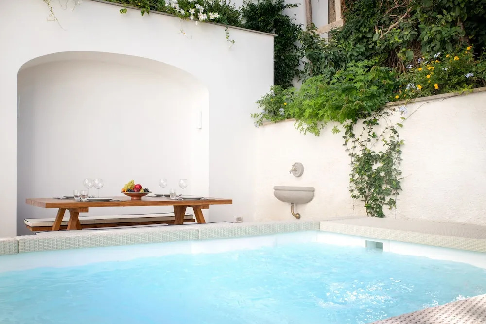 My Exclusive Italy - Luxury Villa with Penthouse, Pools and Sea View