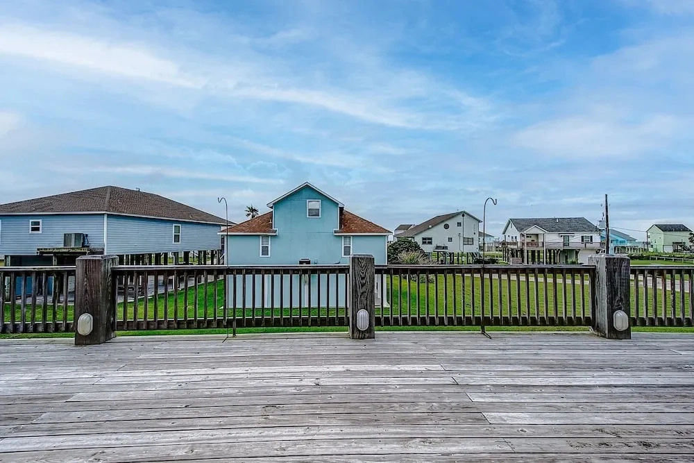 Once Upon A Tide 4 Bedroom Home