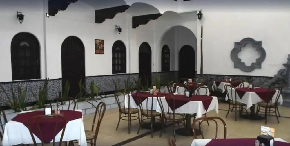 Hotel Colonial
