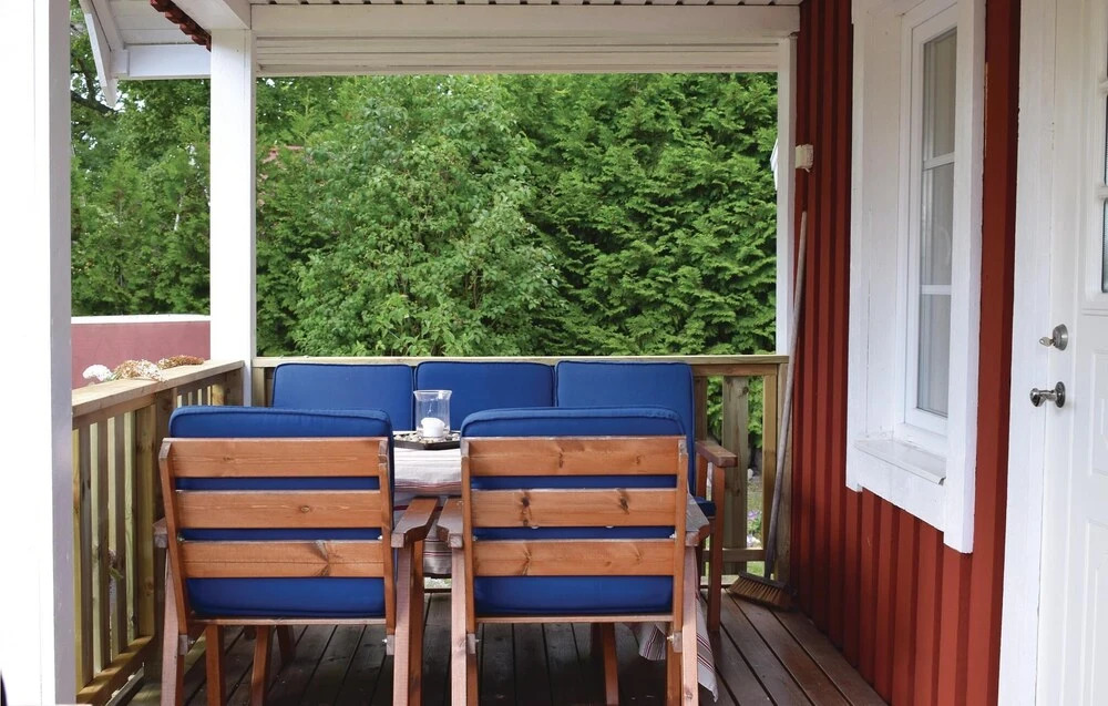 1 Bedroom Awesome Home In Löttorp