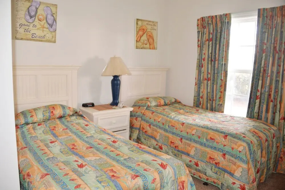 713 Ironwood Condo