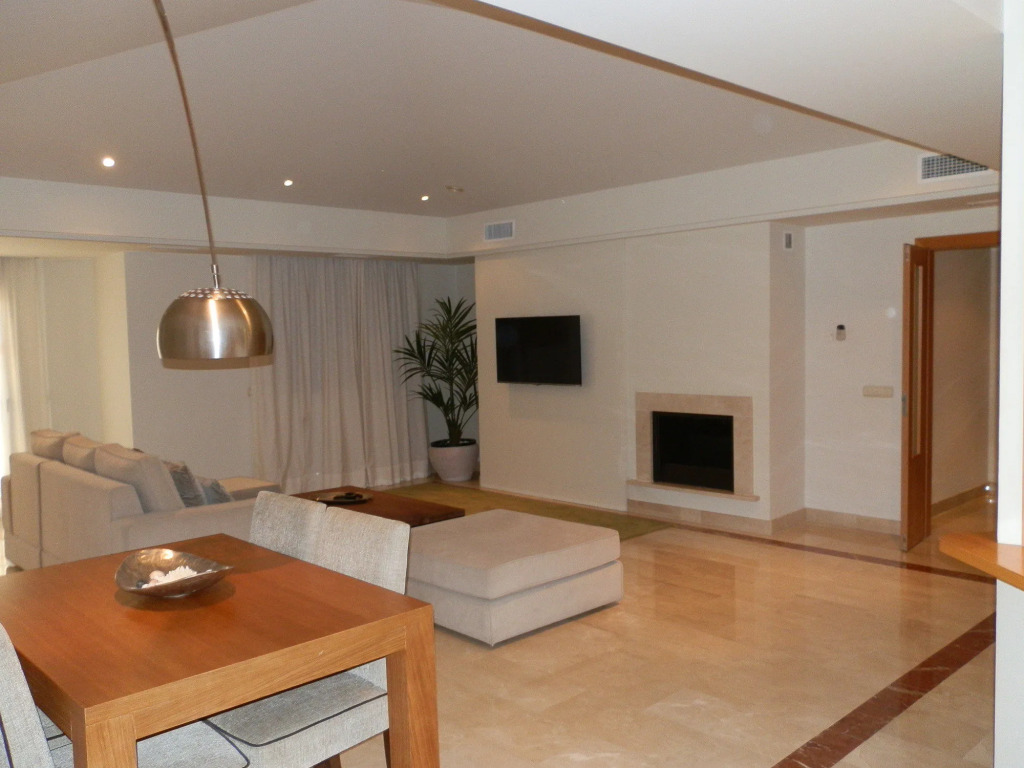 Mimosas Suites Banus