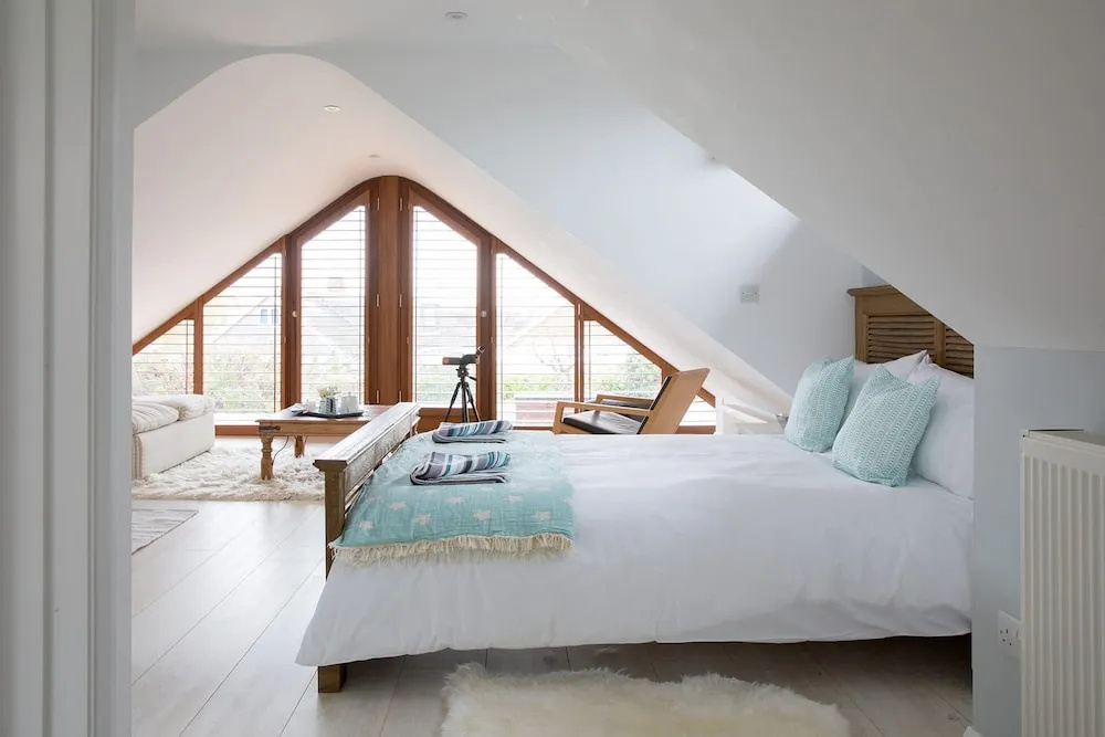 Family Seaside Retreat - 5 minutes to Beach