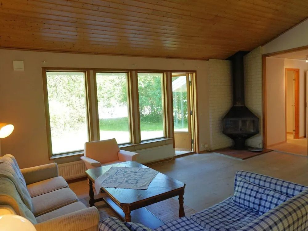 6 Person Holiday Home in Stromstad