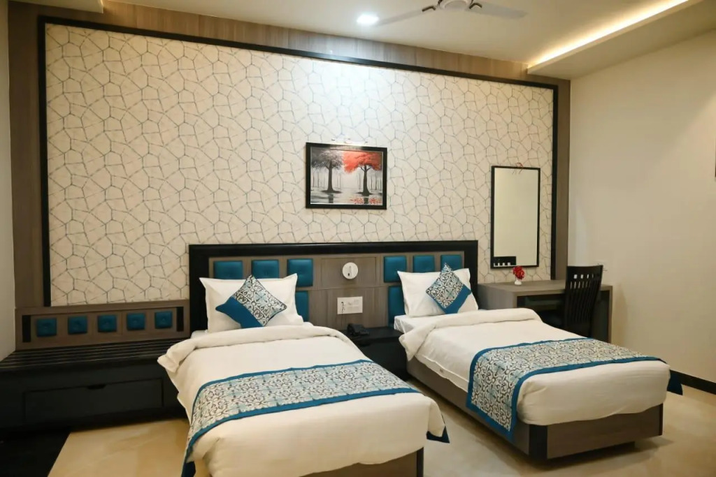 Hotel Satya Inn