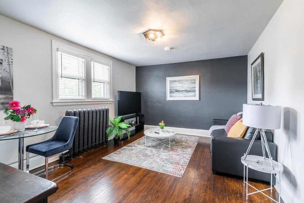 1BR - Boutique Condo w Netflix - Prime DT