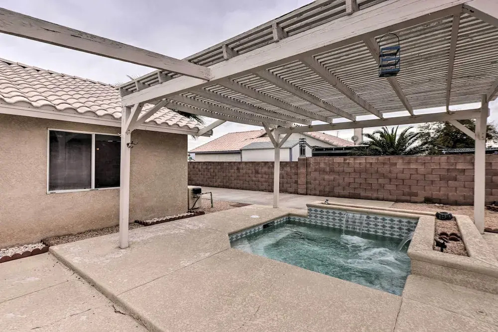 Fort Mohave Home w/ Hot Tub: 4 Mi to CO River!