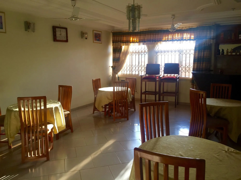 Crown Premier Hotel