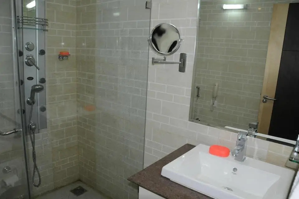 Meenal Hotel