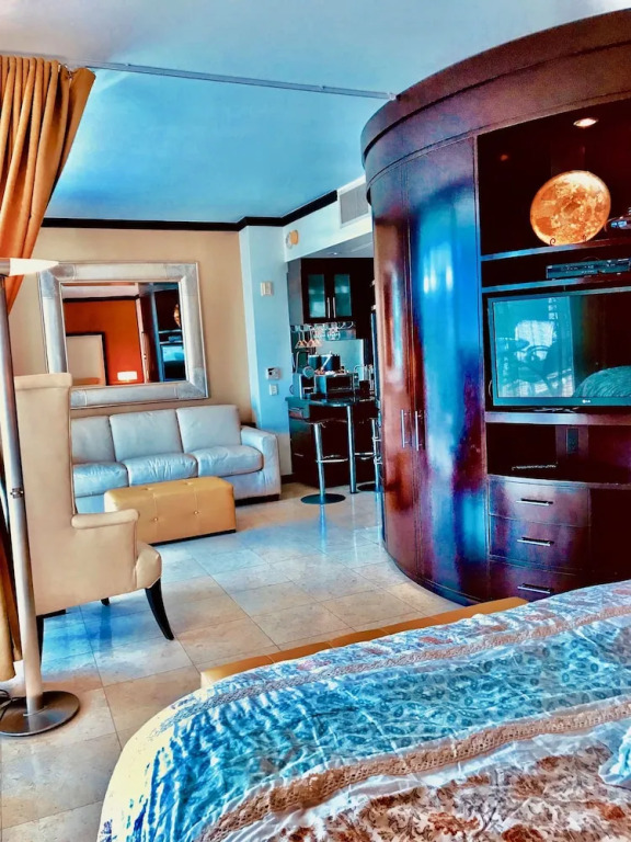 Apartment at De Soleil Hotel on Ocean Drive