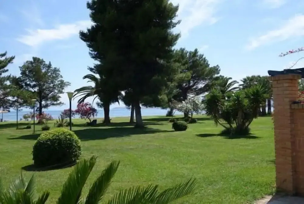 Nafsika Beach