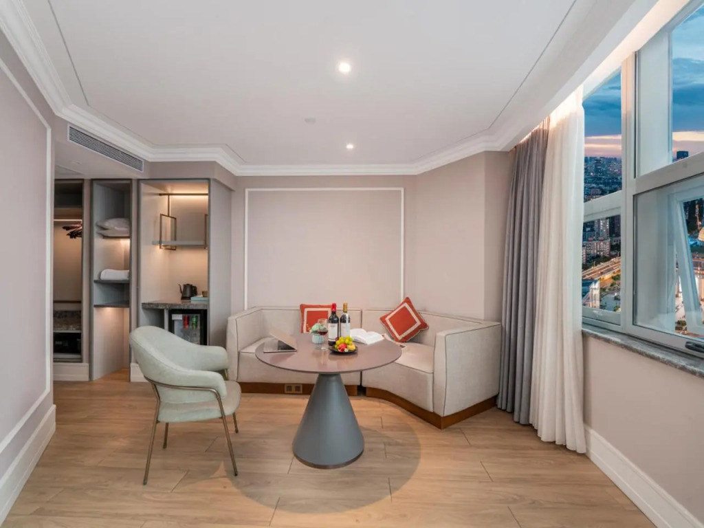 Mercure Shanghai Global Harbour