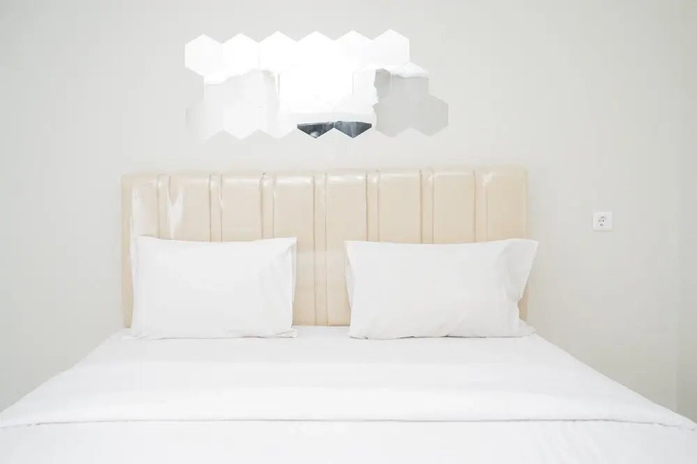 Homey and Minimalist Studio Padina Apartment
