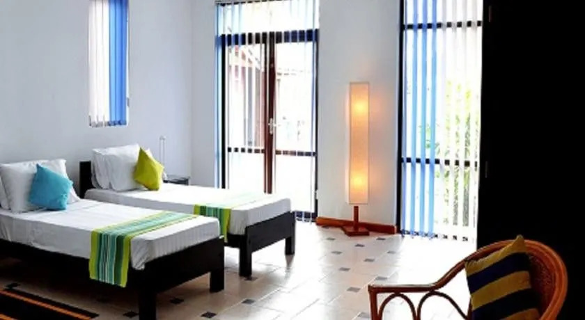 C & I Beach Hotel
