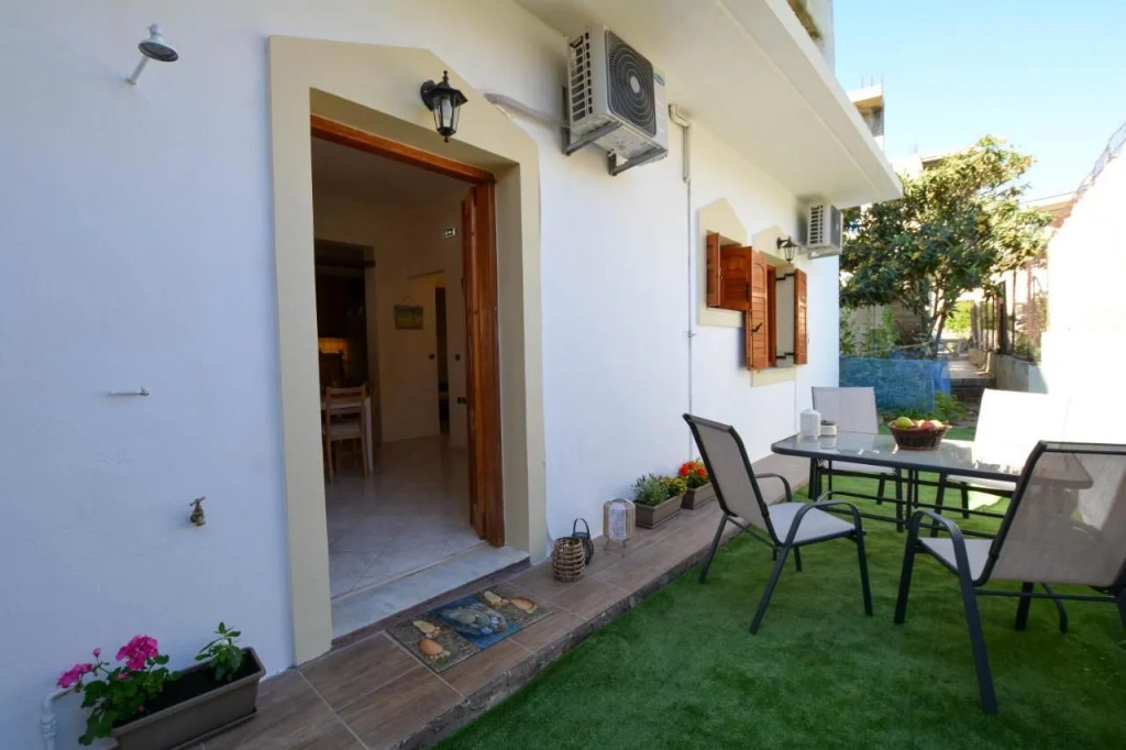 Oasis Apartment