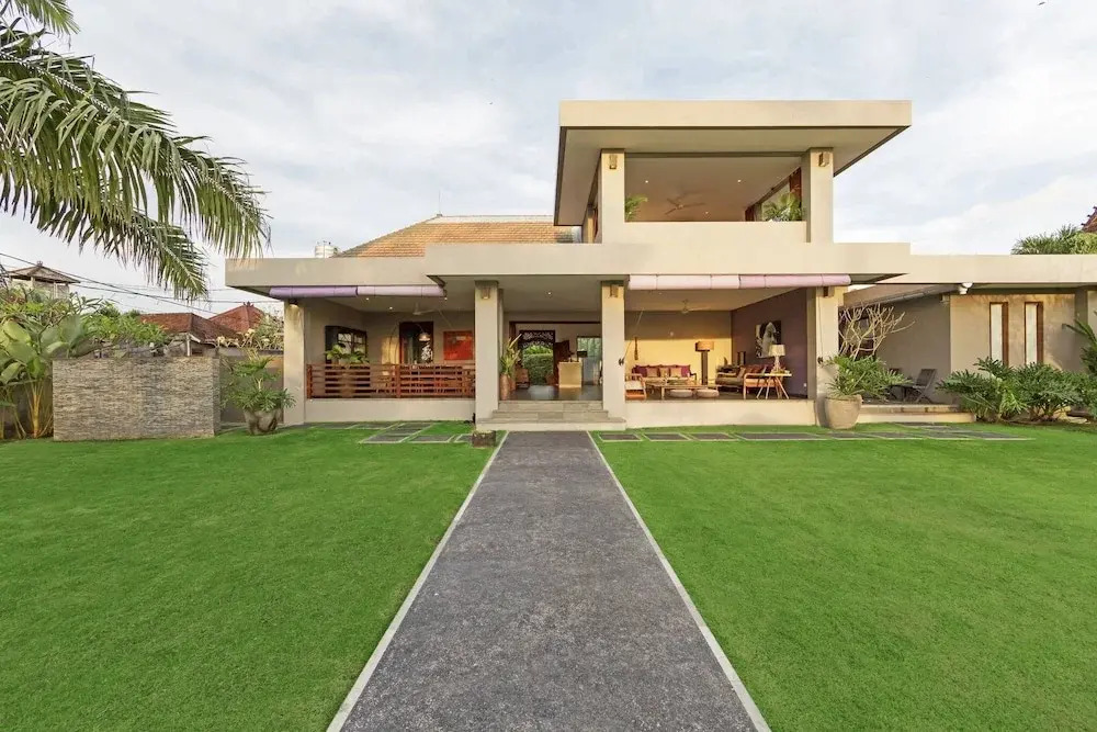 The UMA Villa Canggu by Adam Jyota Management