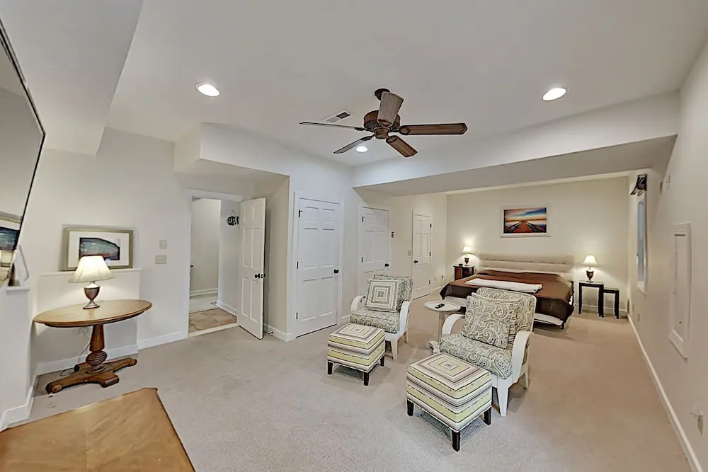 3848cott 6 Bedroom Home