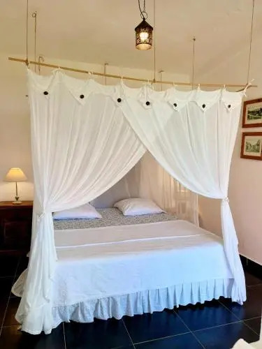 Habitation La Reine du Camp Chambres dHôtes