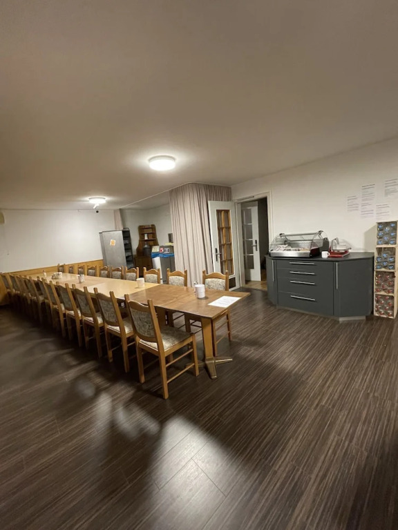 VISPERBLICK 24-7 Parkplatz und Frühstück inkl