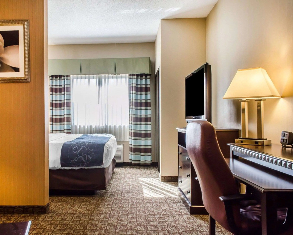 Comfort Suites Bloomsburg