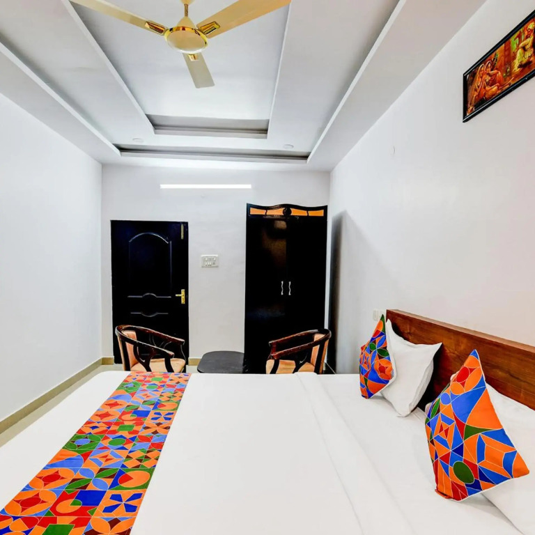FabHotel Pushpa Grand