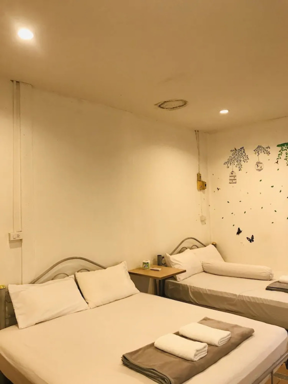 Juppy Hong Guesthouse