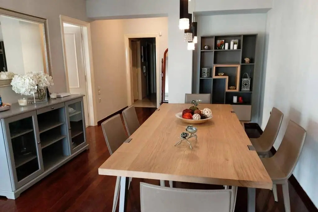 Luxury beachfront 3 bedroom apartment in Kavouri beach, Athens