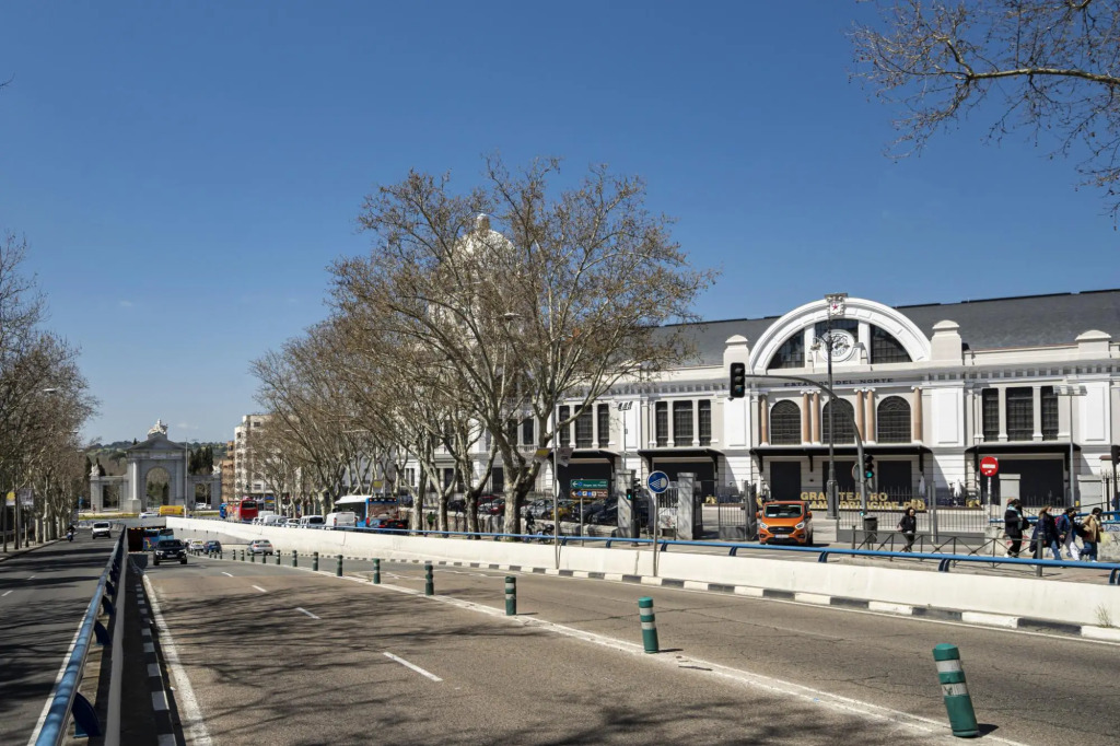 Palacio Real M (Csv40)