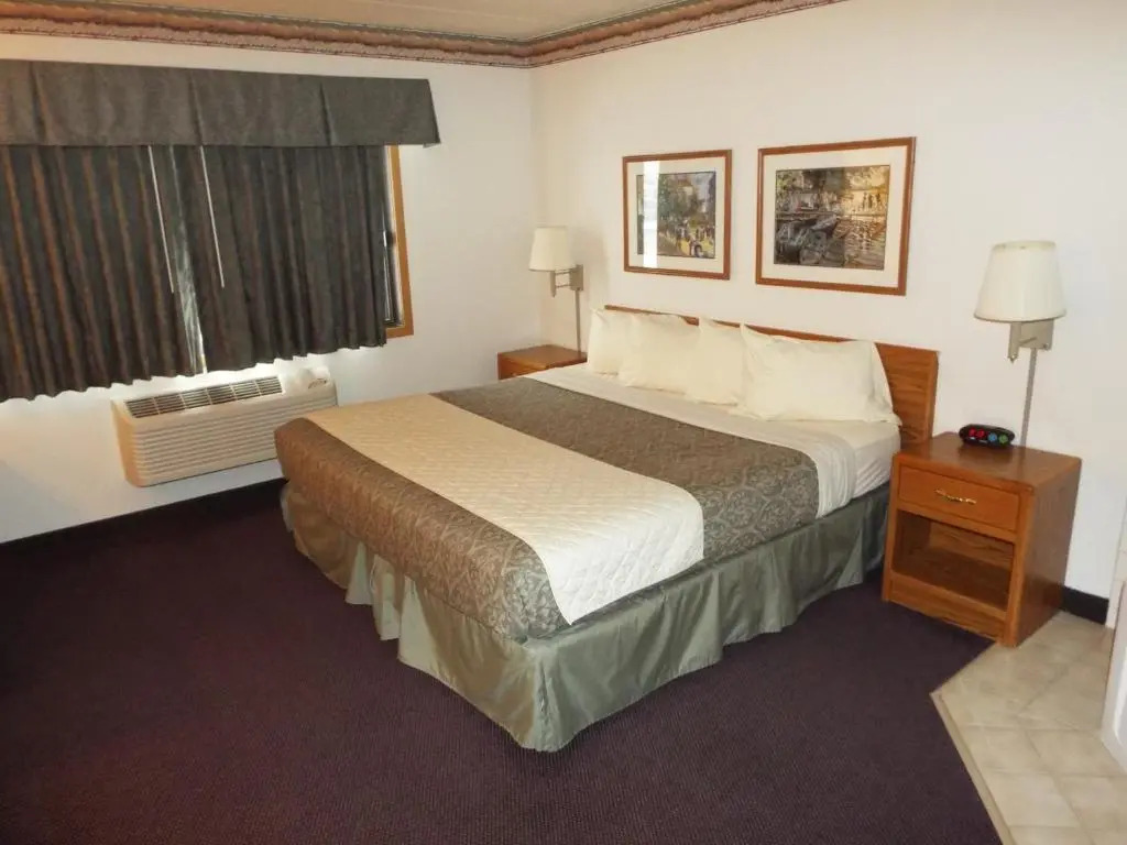 FairBridge Inn & Suites Thorp