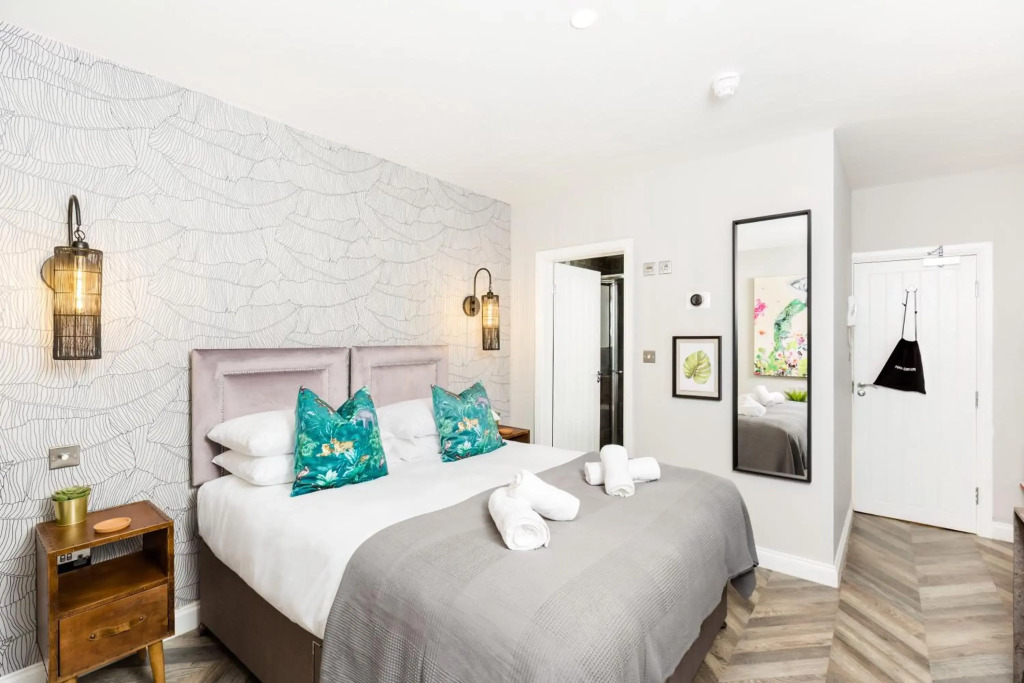 The Shirt Factory Apartments