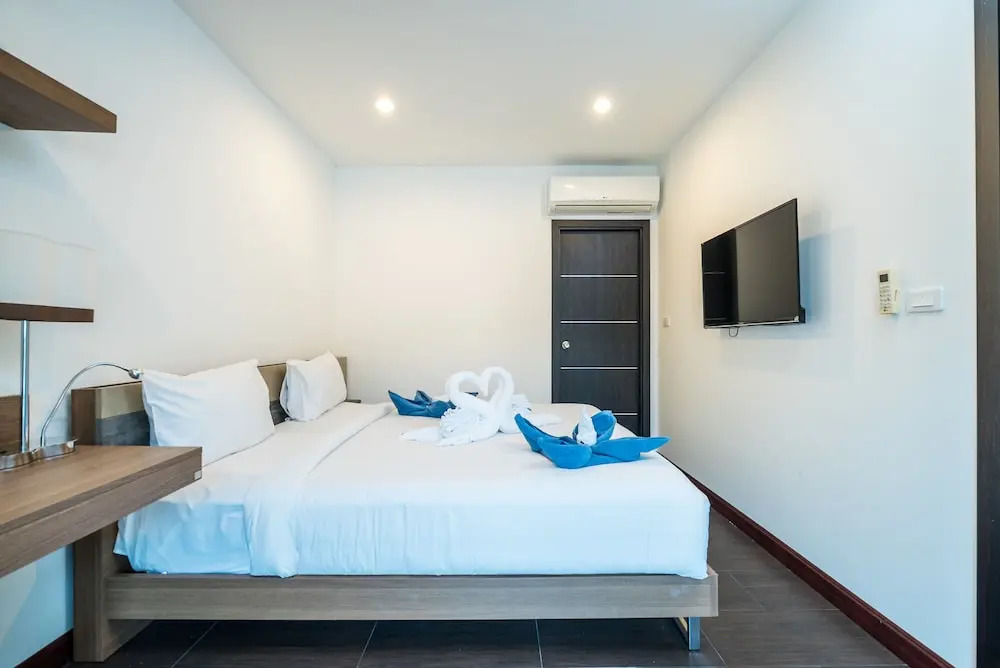 AP Grand Residence by Lofty