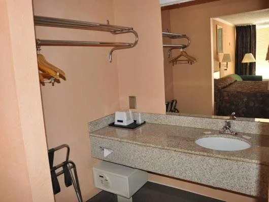 Travelodge Springdale