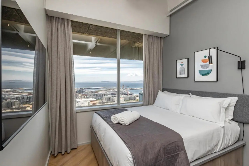 One Thibault Luxury Apartments