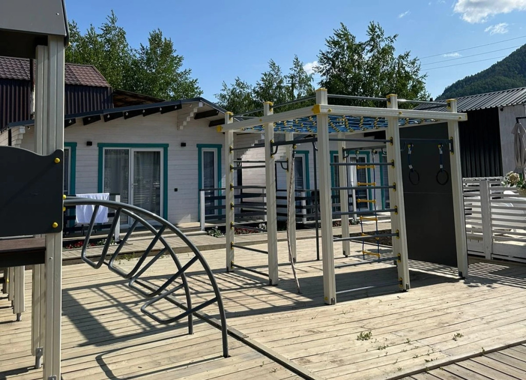 Усадьба Кедр